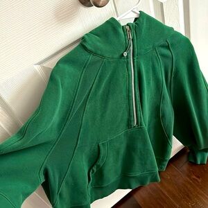 NWOT Retired color, lululemon scuba hoodie!